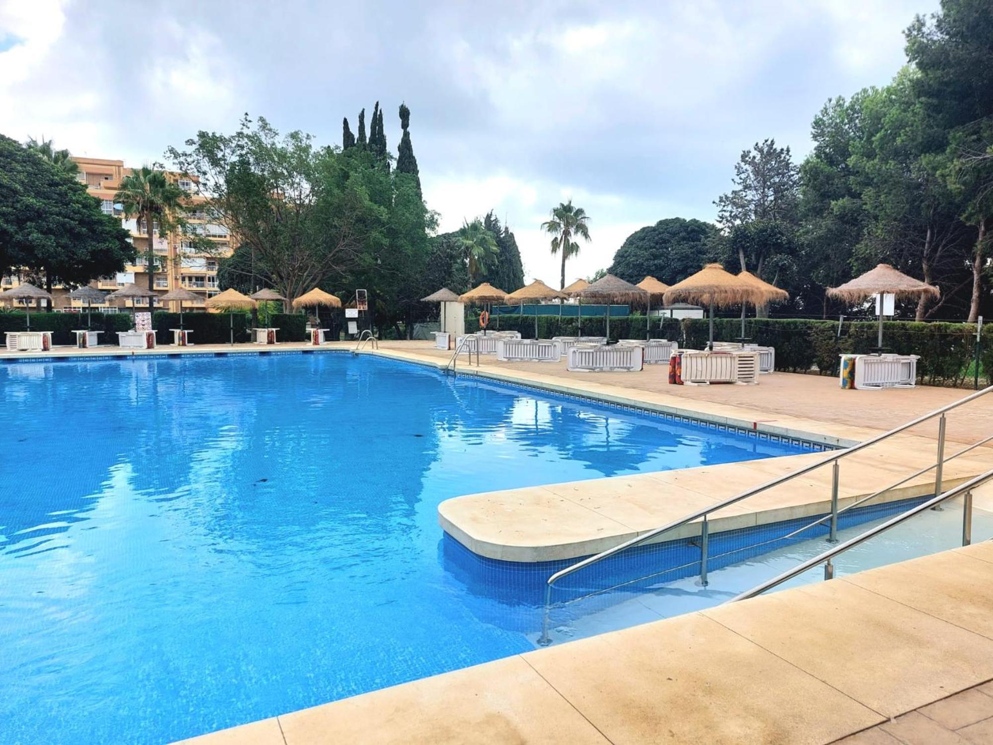 Studio Vista Costa Del Sol 贝纳尔马德纳 外观 照片