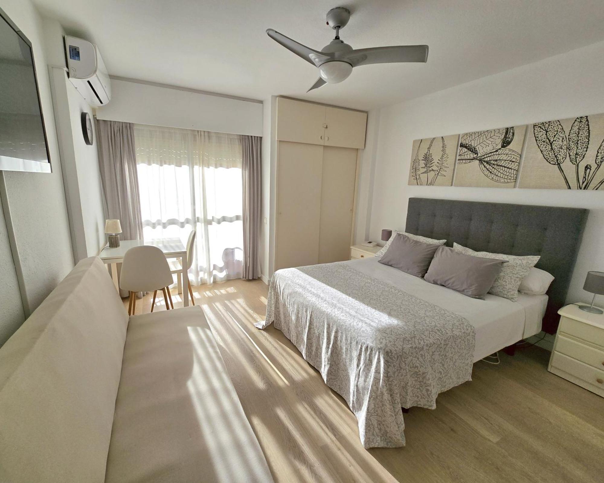 Studio Vista Costa Del Sol 贝纳尔马德纳 外观 照片